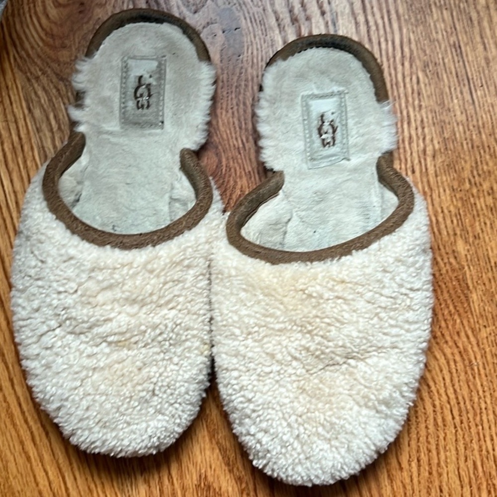 COPY - UGG Cream and Brown Cozy Slippers